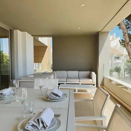 Luxury 3 Bedrooms In Royal Banus! Marbella