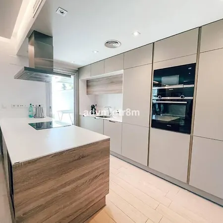 Luxury 3 Bedrooms In Royal Banus! Apartment *