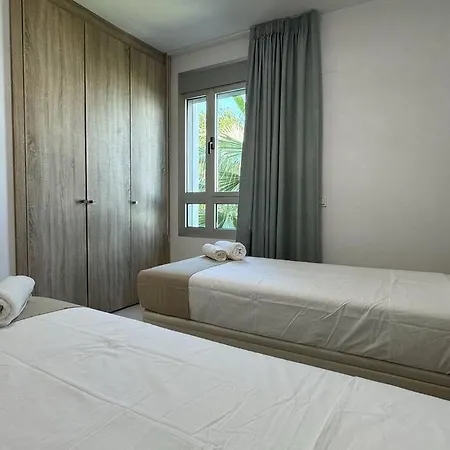 Luxury 3 Bedrooms In Royal Banus! Apartment Marbella